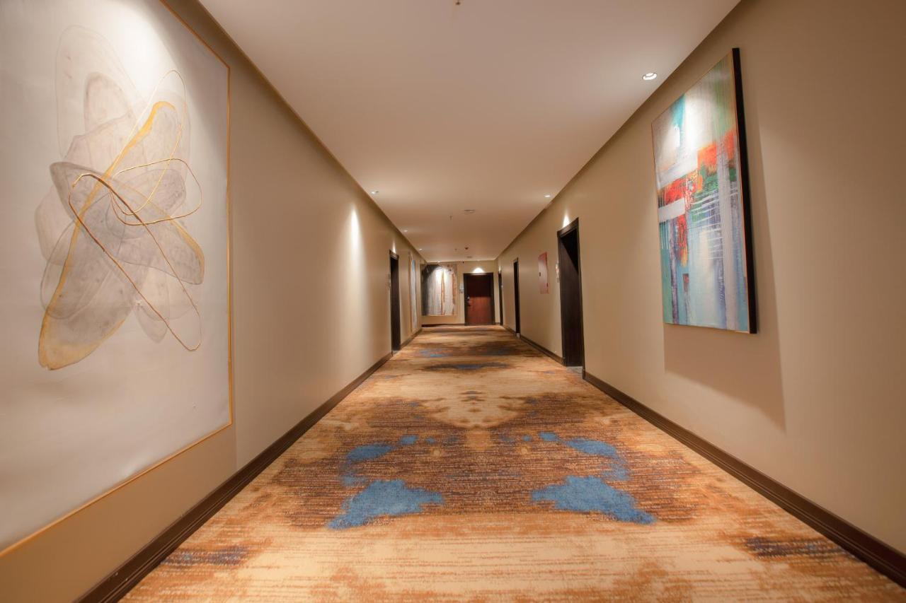 Azar Hotel Ahad Rafidah Exteriör bild