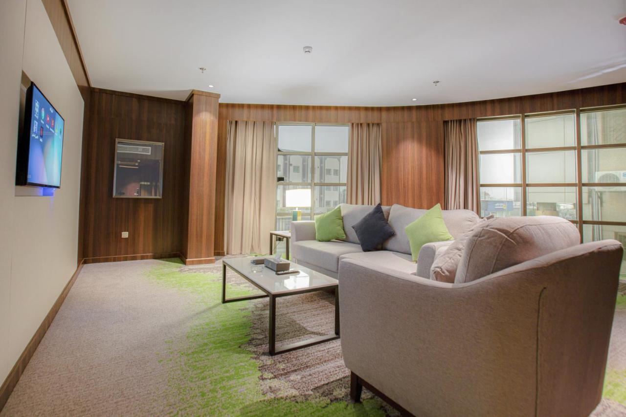 Azar Hotel Ahad Rafidah Exteriör bild
