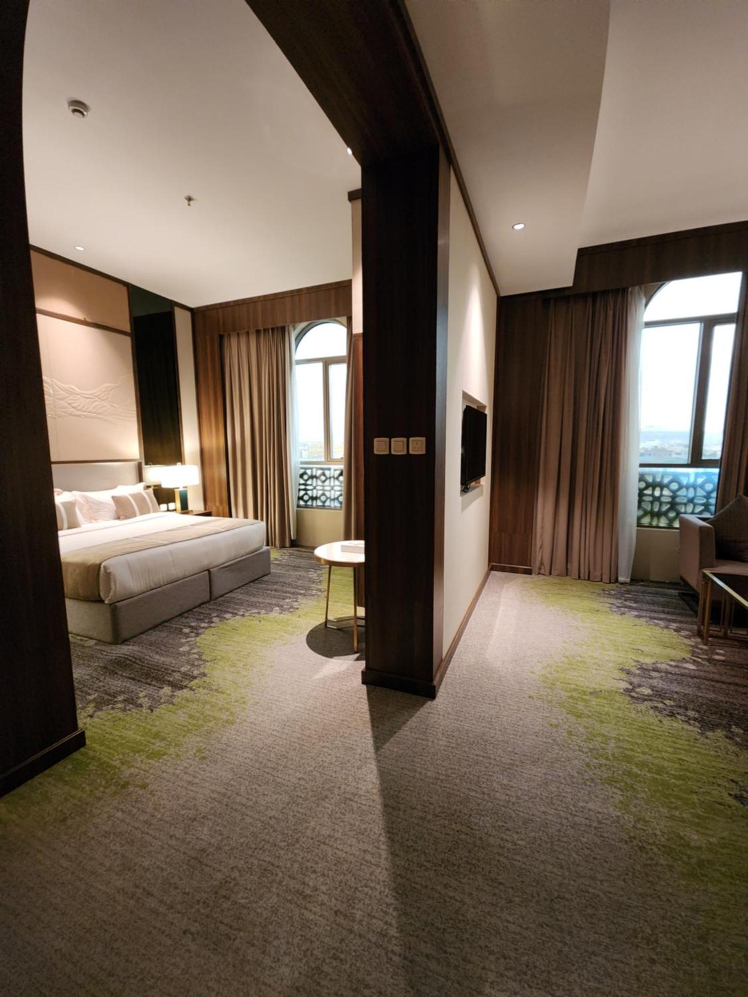 Azar Hotel Ahad Rafidah Exteriör bild