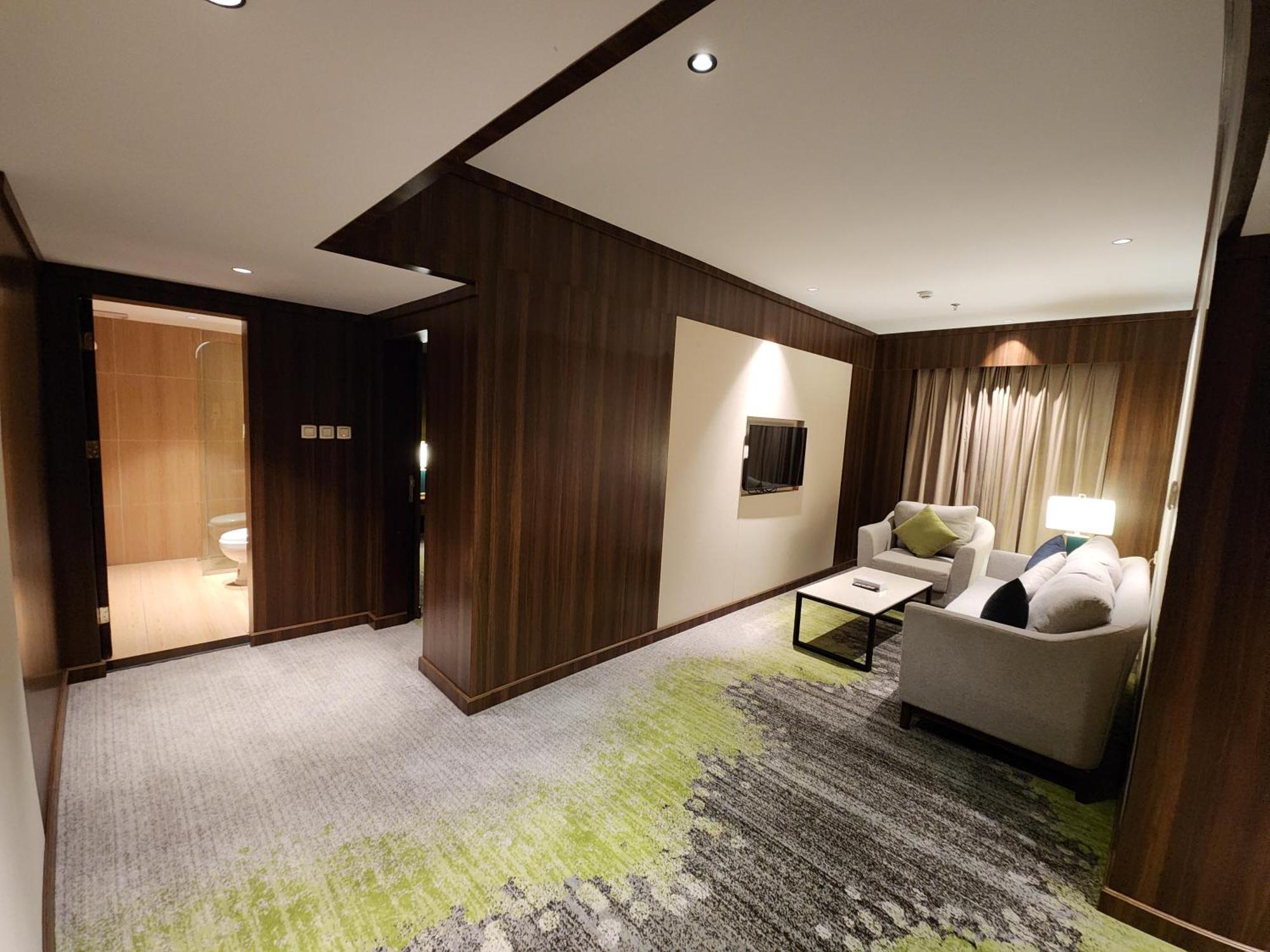 Azar Hotel Ahad Rafidah Exteriör bild