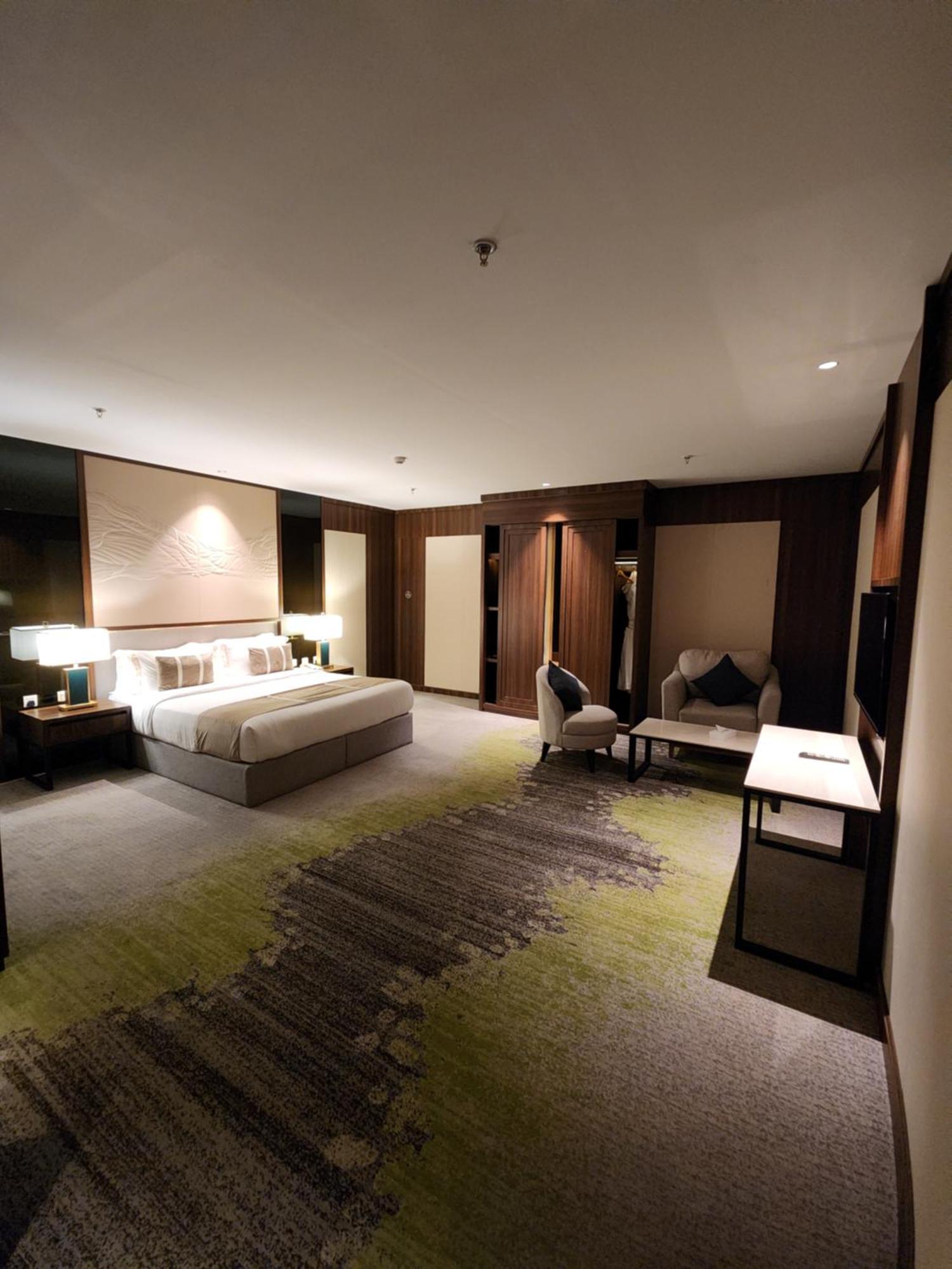 Azar Hotel Ahad Rafidah Exteriör bild