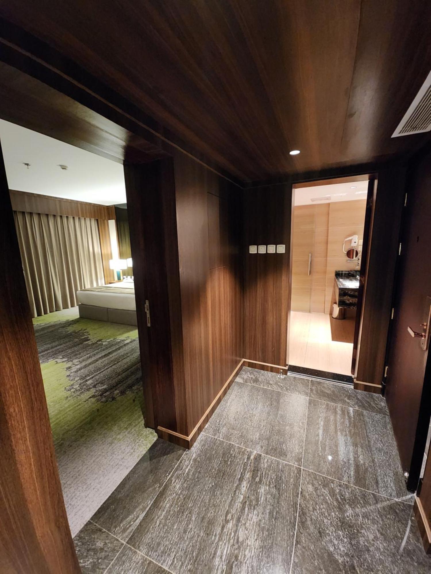 Azar Hotel Ahad Rafidah Exteriör bild